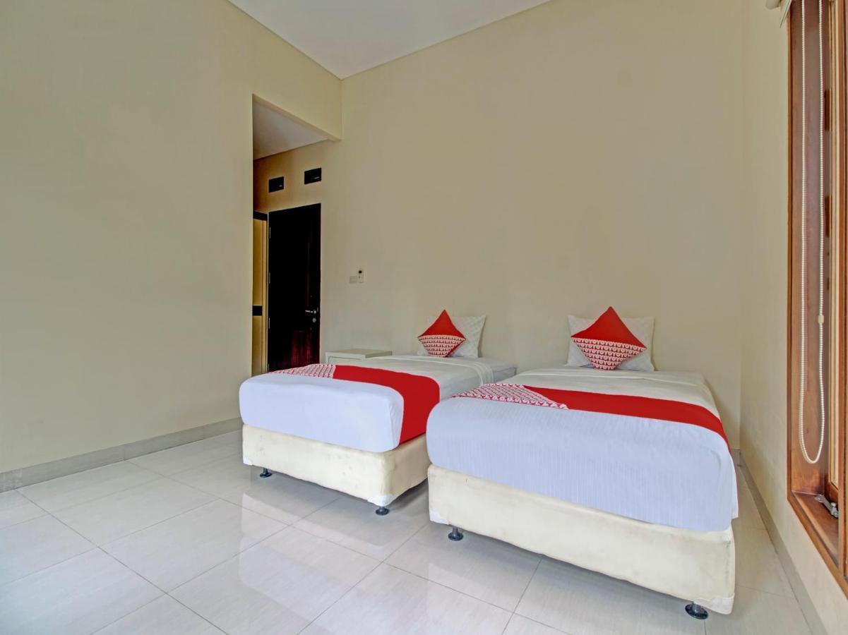 בנדר למפונג Oyo 89997 Hotel Bumi Kedaton Waterpark מראה חיצוני תמונה